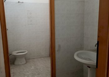 IMG20220201104200.jpg - Locale Commerciale Nettuno - foto 10