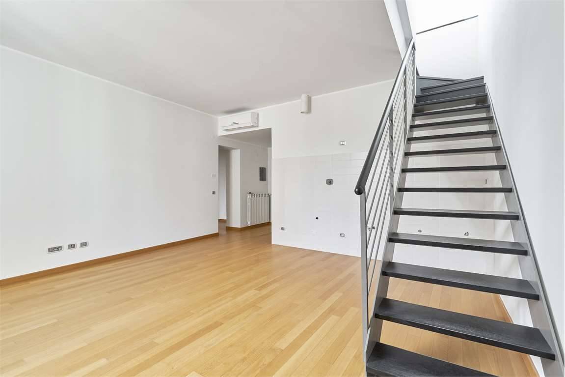 Attico Piazza Raffaele de Ferrari, 4, Genova (zona Centro) - foto 1