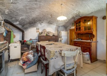 Cucina - Baita Frazione Morinesio, Snc, Stroppo - foto 5