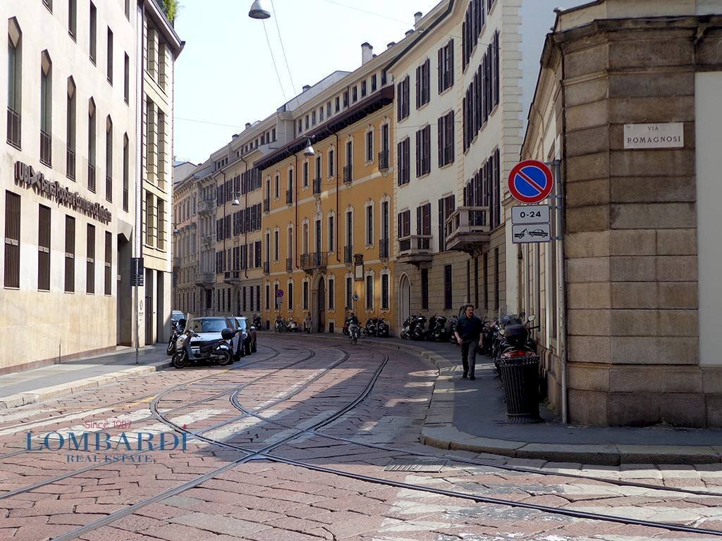 Shop Via Monte Di Pieta', Milano - photo 2