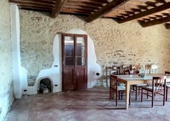 07.jpg - Casale Località Colle del Sole, Umbertide - foto 7