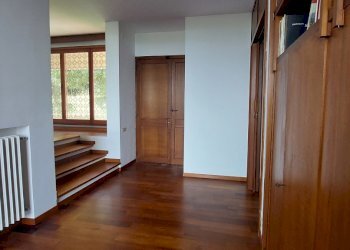 20220531_120635.jpg - Casa indipendente Livorno - foto 11