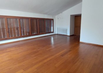 20220531_121215.jpg - Casa indipendente Livorno - foto 16