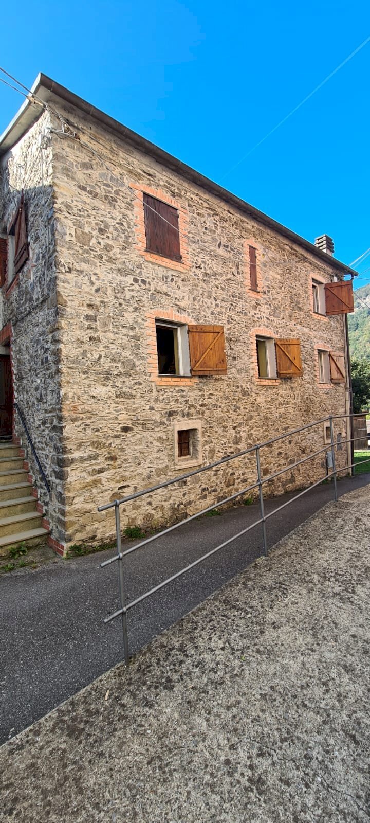 Casa indipendente Lumarzo - foto 1