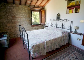 a_Stanza1.jpg - Casa indipendente Vasciano, Todi - foto 16