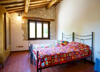 a_stanza2.jpg - Casa indipendente Vasciano, Todi - foto 17