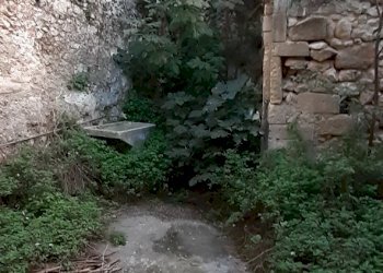 cortile interno - Box Via Principe Amedeo 31, Canicattini Bagni - foto 4