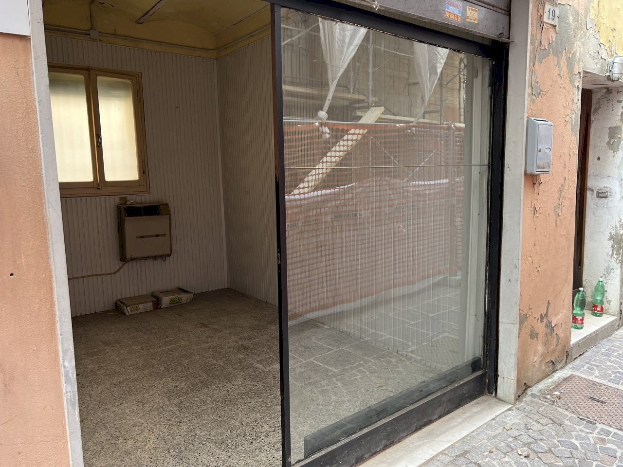 IMG_8838.JPG - Locale Commerciale Via A. Leonelli 19, Crevalcore - foto 2