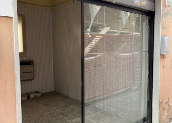 IMG_8842.JPG - Locale Commerciale Via A. Leonelli 19, Crevalcore - foto 5