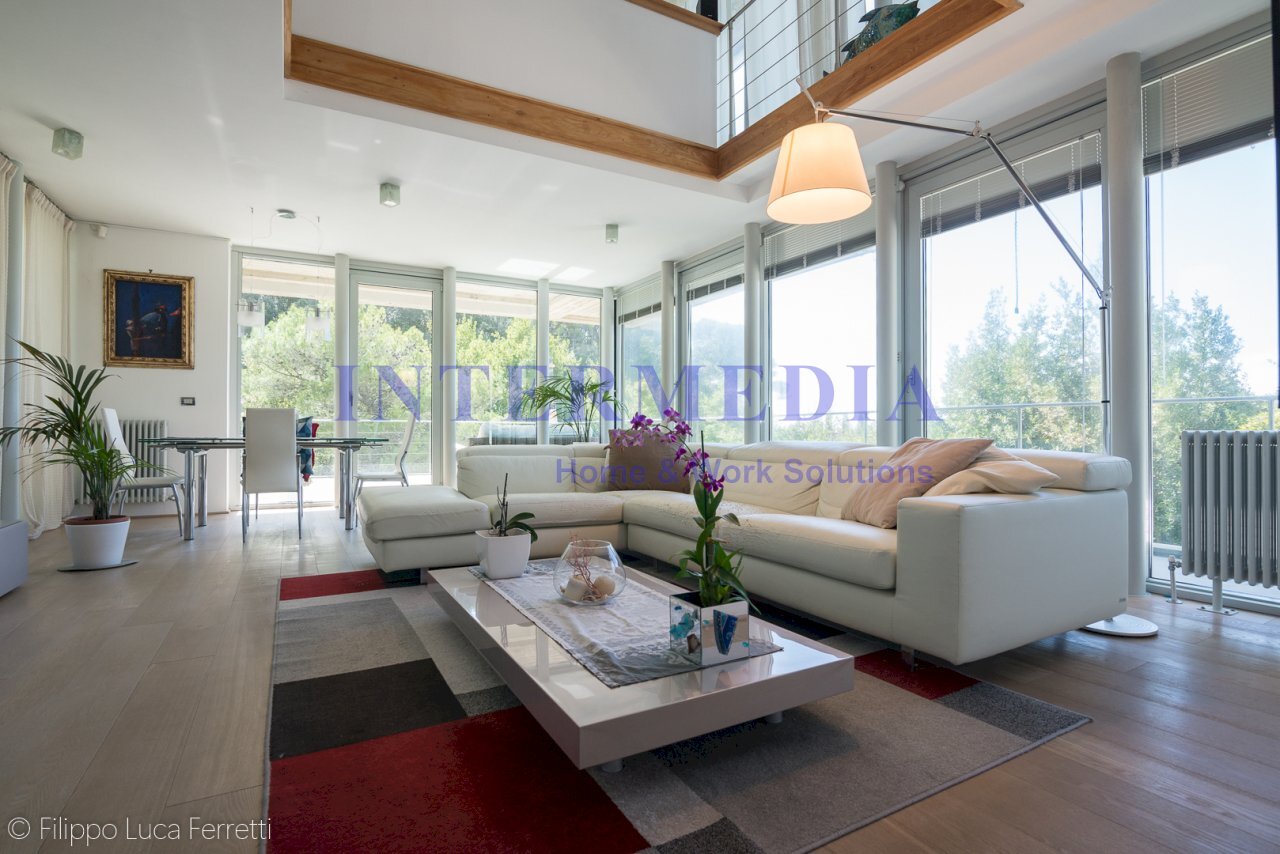 Salone - Villa a Schiera Viale del Tirreno 14, Livorno - foto 3