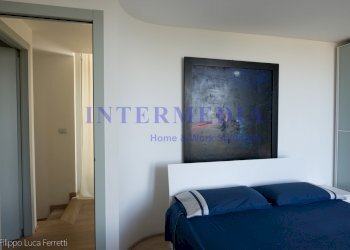 Camera matrimoniale - Villa a Schiera Viale del Tirreno 14, Livorno - foto 17