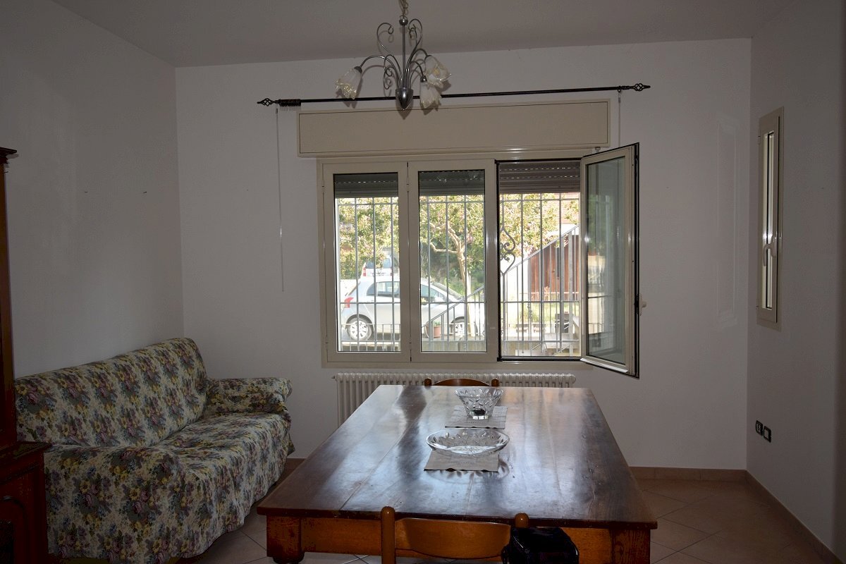 Trilocale Russi - foto 2