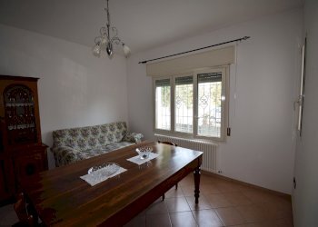 Trilocale Russi - foto 18