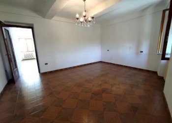 ar9.jpg - Trilocale Arcola - foto 9