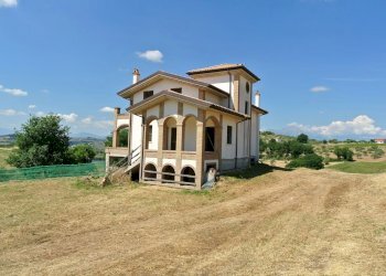 Villa via tavolato, Città Sant'Angelo - foto 6