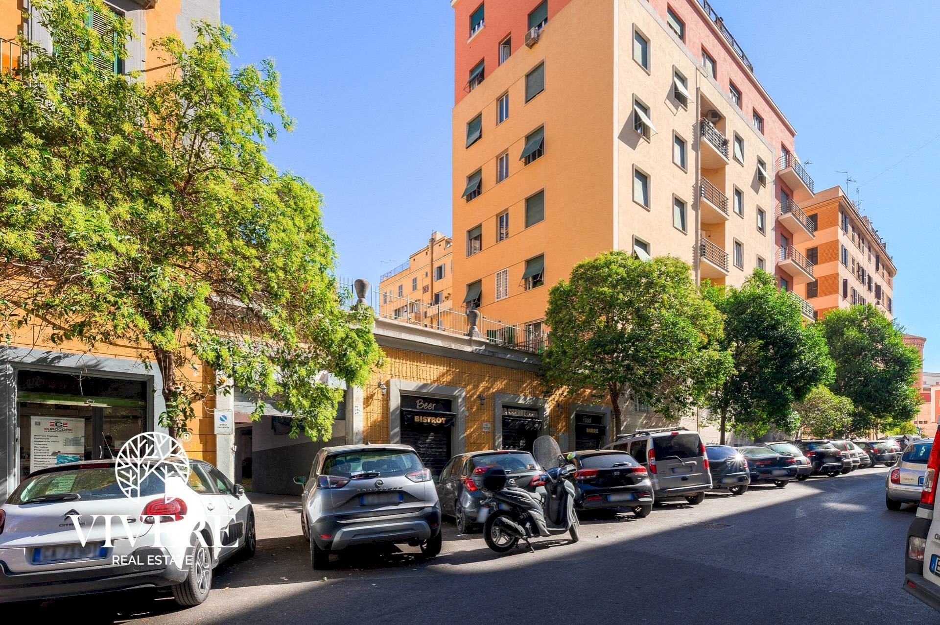 Box Via Domodossola, Roma (neighborhood Re di Roma) - photo 2