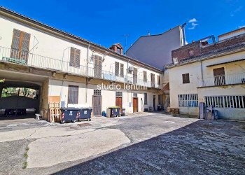 Stabile - Palazzo corso Giovane Italia, 45, Casale Monferrato - foto 3