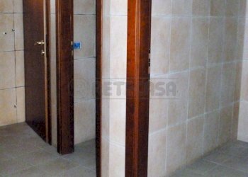 Bagni - Locale Commerciale Montebello Vicentino - foto 11