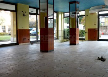 Sala principale - Locale Commerciale Montebello Vicentino - foto 13