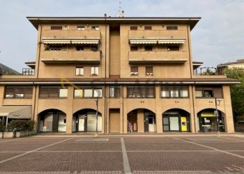 IMG_3429.jpg - Quadrilocale Via Vittorio Veneto, Bovisio-Masciago - foto 2