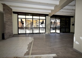 3-6000.jpg - Commercial Premises via alcide de gasperi 51, Carmiano - photo 3