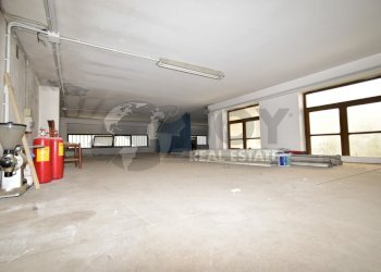17-6000.jpg - Commercial Premises via alcide de gasperi 51, Carmiano - photo 17