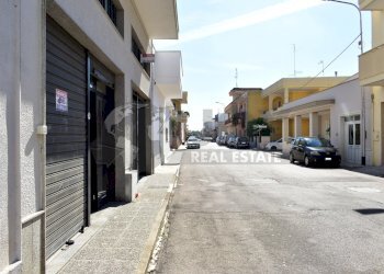 24-6000.jpg - Commercial Premises via alcide de gasperi 51, Carmiano - photo 24