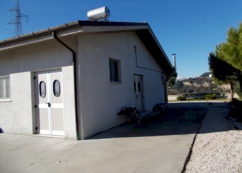 DSCN3853.JPG - Laboratorio Maltignano - foto 2