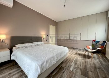 camera matrimoniale - Casa semi indipendente via castelli quattro martiri 95, Montecchio Maggiore - foto 13