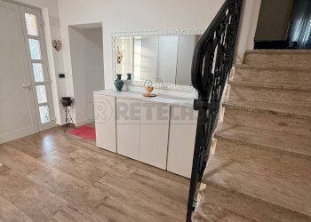 ingresso - Casa semi indipendente via castelli quattro martiri 95, Montecchio Maggiore - foto 4