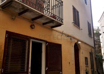 IMG_20220329_114101.jpg - Casa indipendente via matteotti 46, Caltanissetta - foto 1