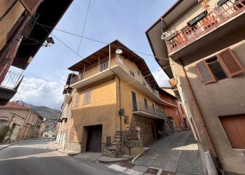 Casa semi indipendente Via Aldo Beltricco, 1, San Damiano Macra - foto 24