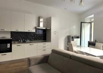 Cucina - Bilocale viale Vincenzo Dandolo, 4, Varese - foto 8