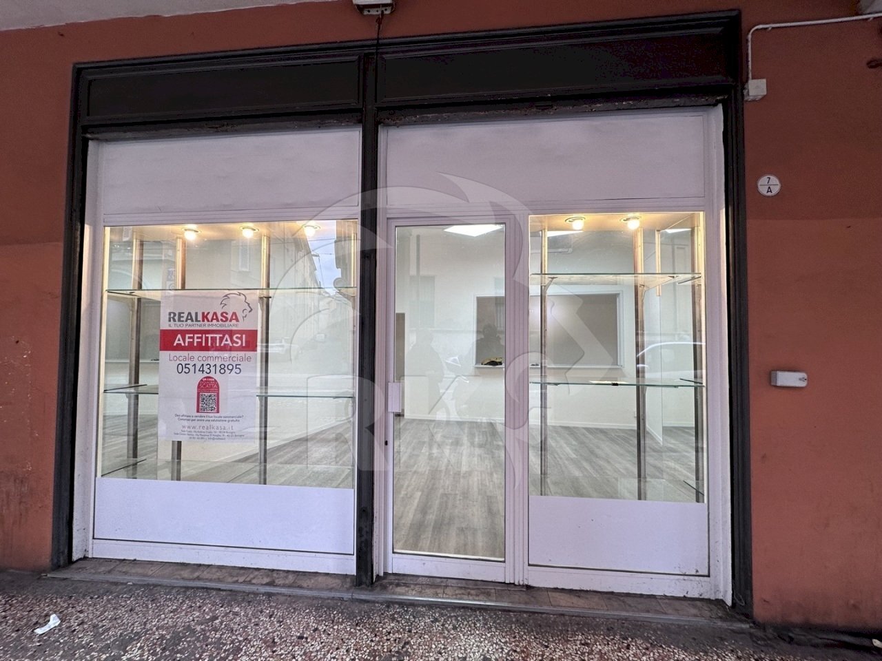 SARAGOZZA_NEGOZIO_1.jpeg - Commercial Premises Via Saragozza 7, Bologna - photo 2