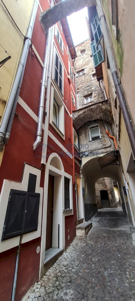 7.jpg - Three-family Villa Piazza Padre Santo, Camporosso - photo 3