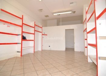 AREA COMMERCIALE - Commercial Premises Scali Aurelio Saffi 48, Livorno - photo 3