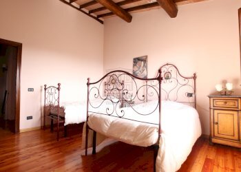 vendesi casa colonica con piscina ristrutturataIMG - Casale Via San Gemma Galgani 4, Pescaglia - foto 20