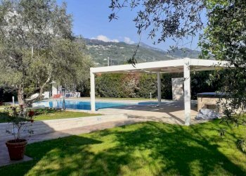 PHOTO-2022-10-07-15-11-10.jpg - Villa Pietrasanta - photo 16