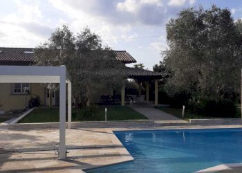 PHOTO-2022-10-07-15-11-16 2.jpg - Villa Pietrasanta - photo 25