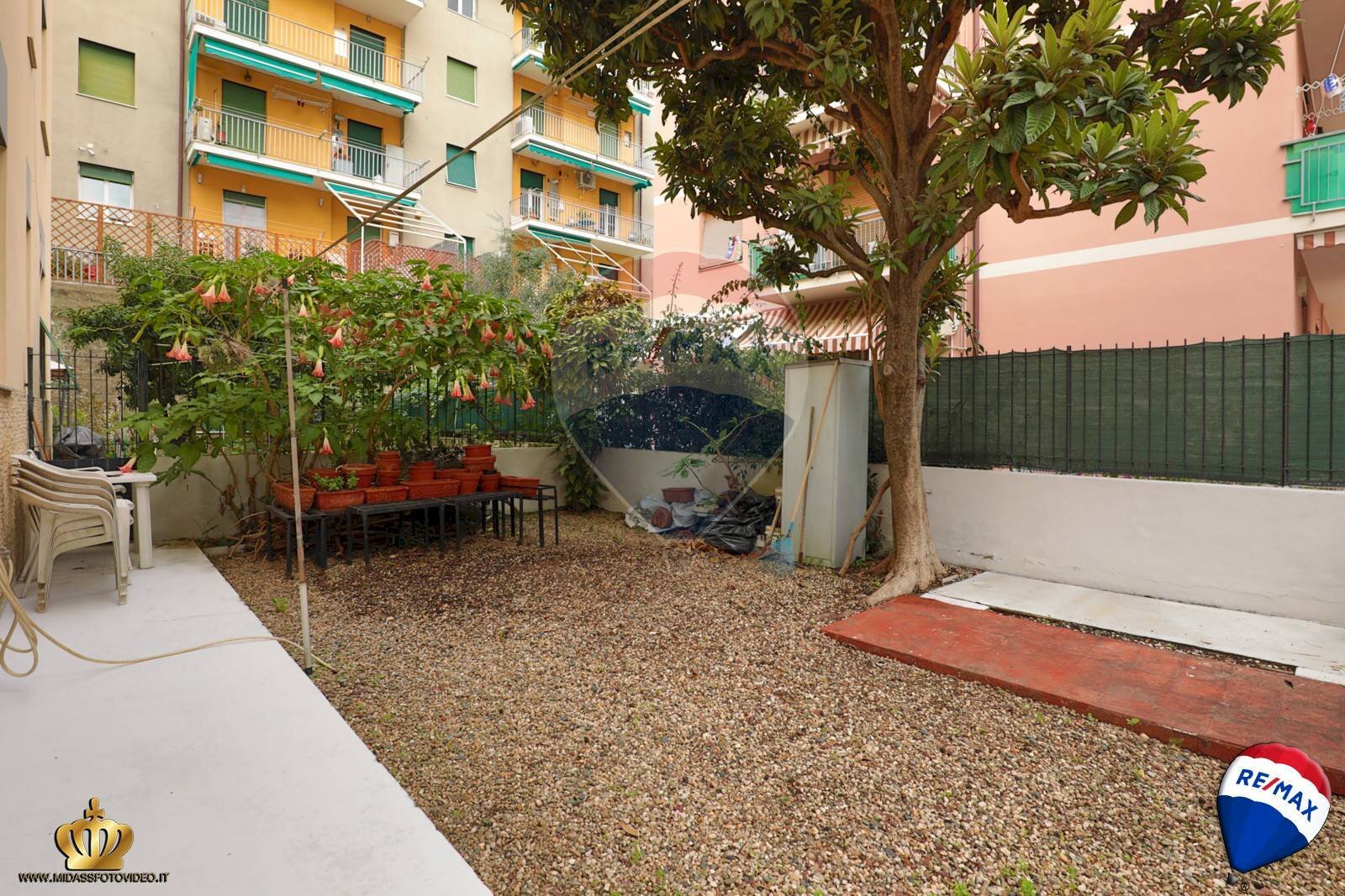 Three-room apartment Via Alberto Guglielmotti, 37 
 Pegli, Genova (neighborhood Pegli) - photo 1