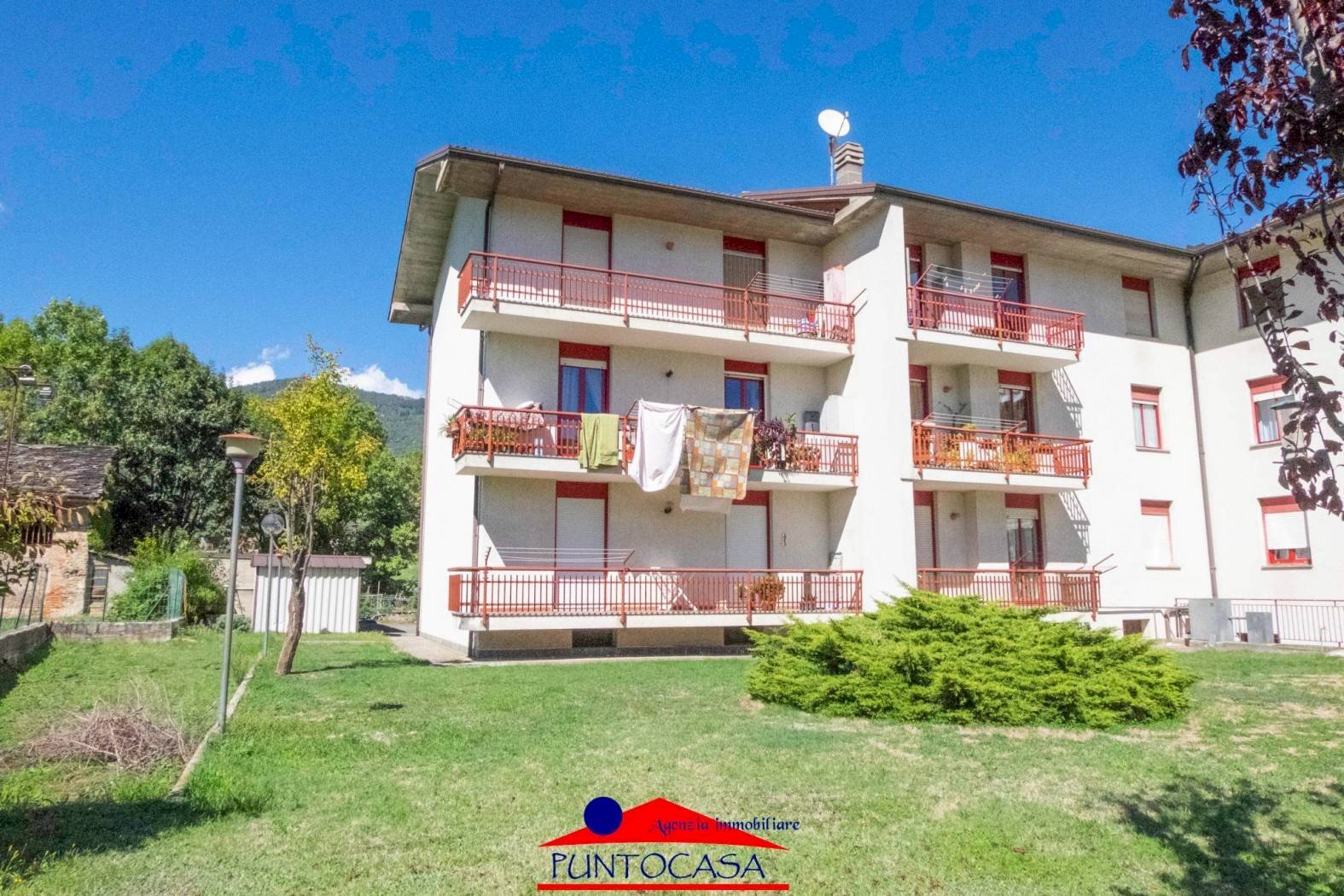 FACCIATA - Four-room apartment via Roburent, 16, Dronero - photo 1