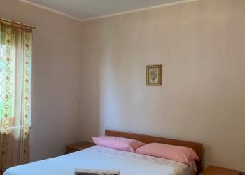 Camera da letto - Three-room apartment via Cave, 601, Bagnolo Piemonte - photo 4