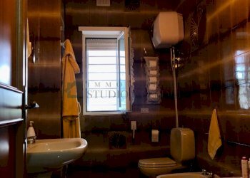 bagno - Villa Prima Traversa Strada Detta della Marina 27c, Bari - foto 27