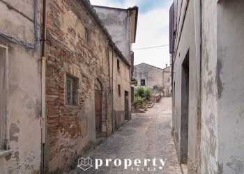 Independent house Ripatransone - photo 1