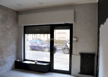 PRIMO LOCALE 2 - Commercial Premises Via F. D. Roosevelt 4, Settimo Torinese - photo 4