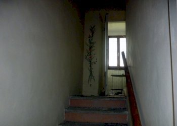 FERMO-CASALE DI CAMPAGNA-SCALA INTERNA-.JPG - Casa indipendente Fermo - foto 11