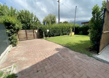 419207.jpg - Villa Pietrasanta - foto 3