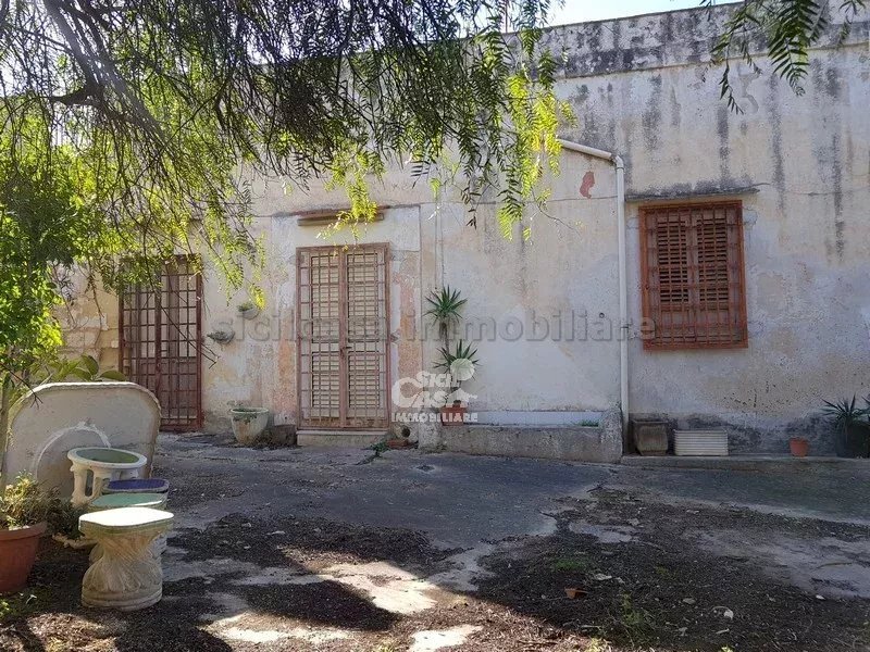 Independent house Marsala - photo 1