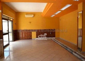 vecchie foto prima della ristrutturazione - Locale Commerciale Marsala - foto 3