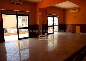 vecchie foto prima della ristrutturazione - Locale Commerciale Marsala - foto 4